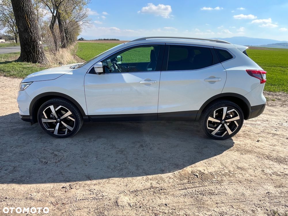 Nissan Qashqai 1.2 DIG-T Tekna EU6 - 4