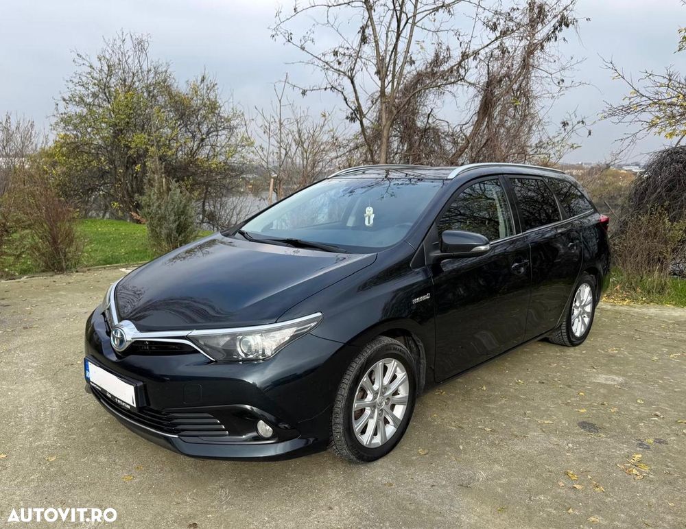 Toyota Auris 1.8 L VVT-i TS Hybrid Luna - 8