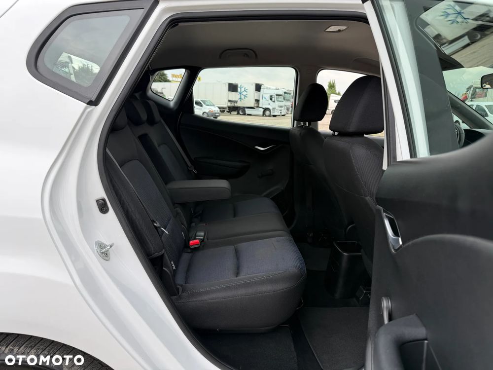 Hyundai ix20 1.4 Comfort - 25