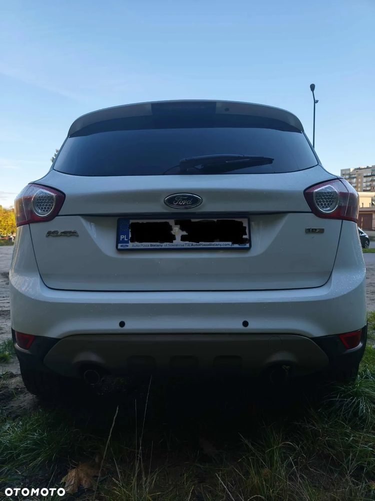 Ford Kuga 2.0 TDCi 4x4 Titanium - 14