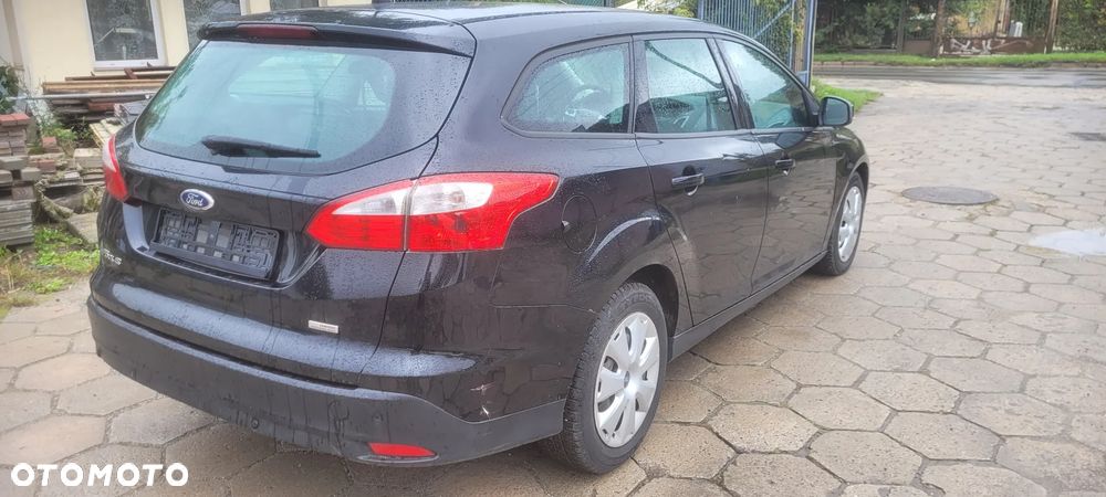 Ford Focus 2013 photo 4