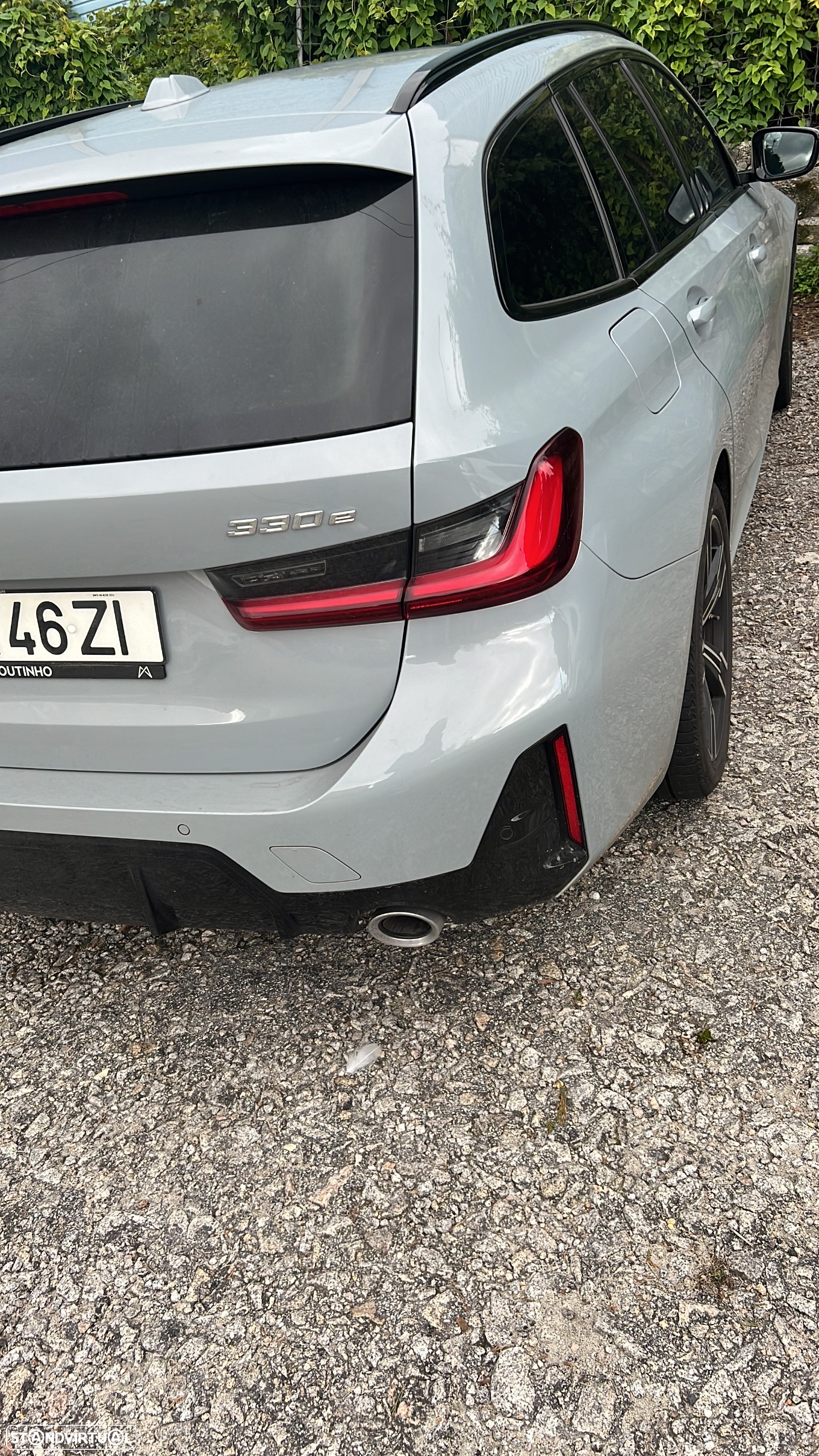 BMW 330 e Touring Pack Desportivo M Auto - 9