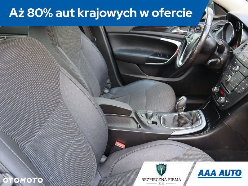 Opel Insignia - 11