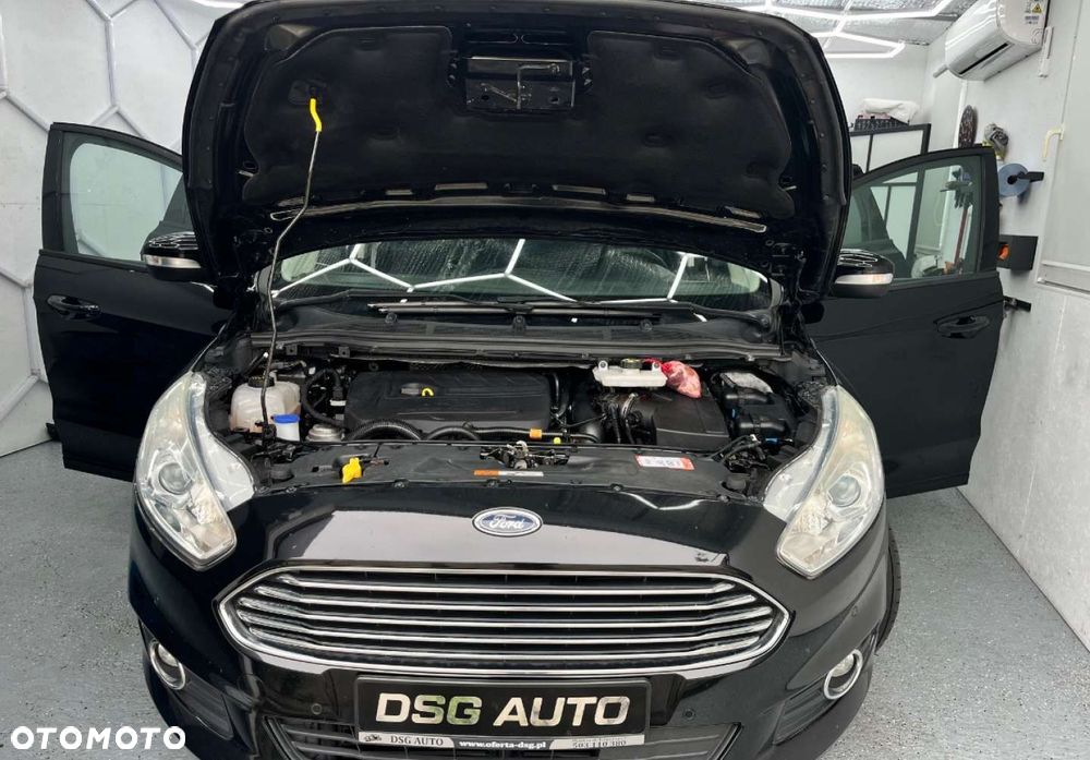 Ford S-Max - 33