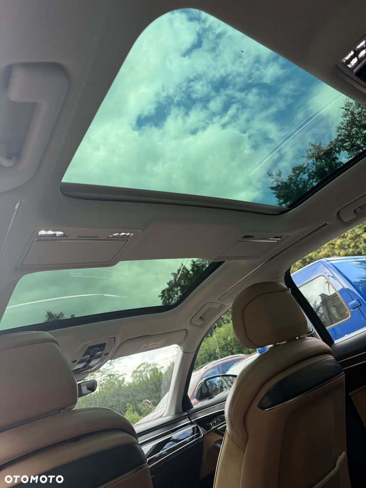 Audi A8 L 55 TFSI quattro tiptronic - 7