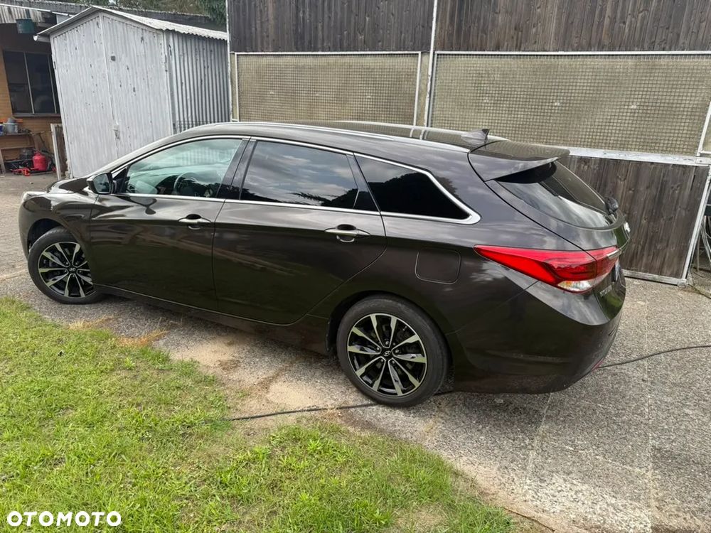 Hyundai i40 1.7 CRDi Premium DCT - 3