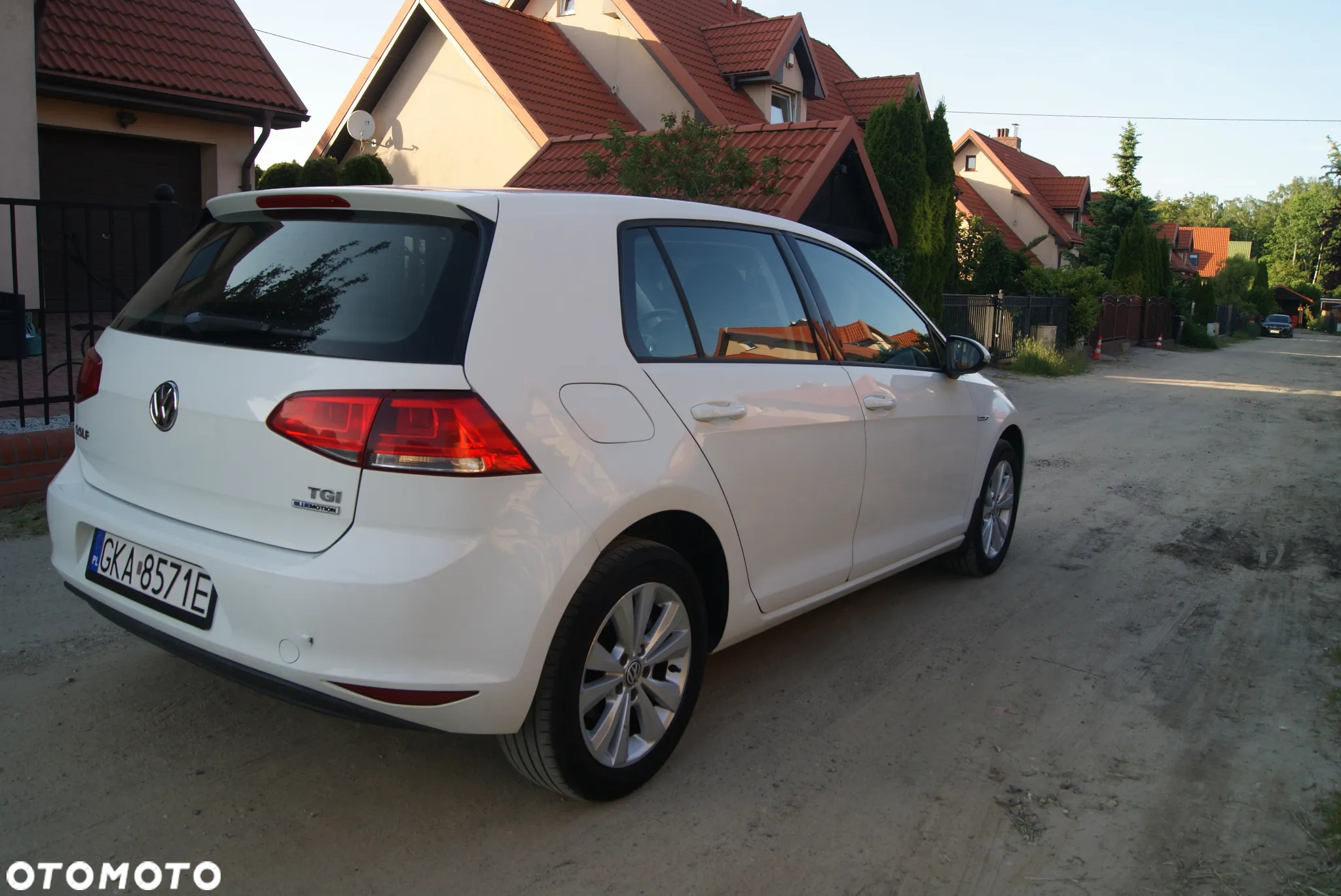 Volkswagen Golf - 4