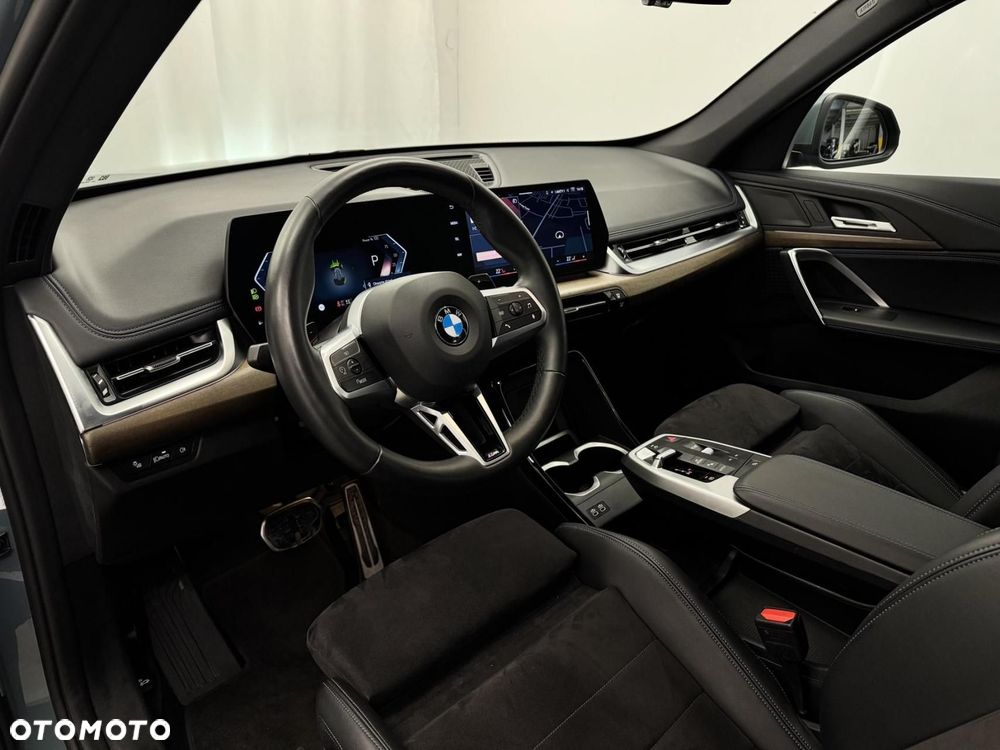 BMW X1 sDrive18i M Sport sport - 18