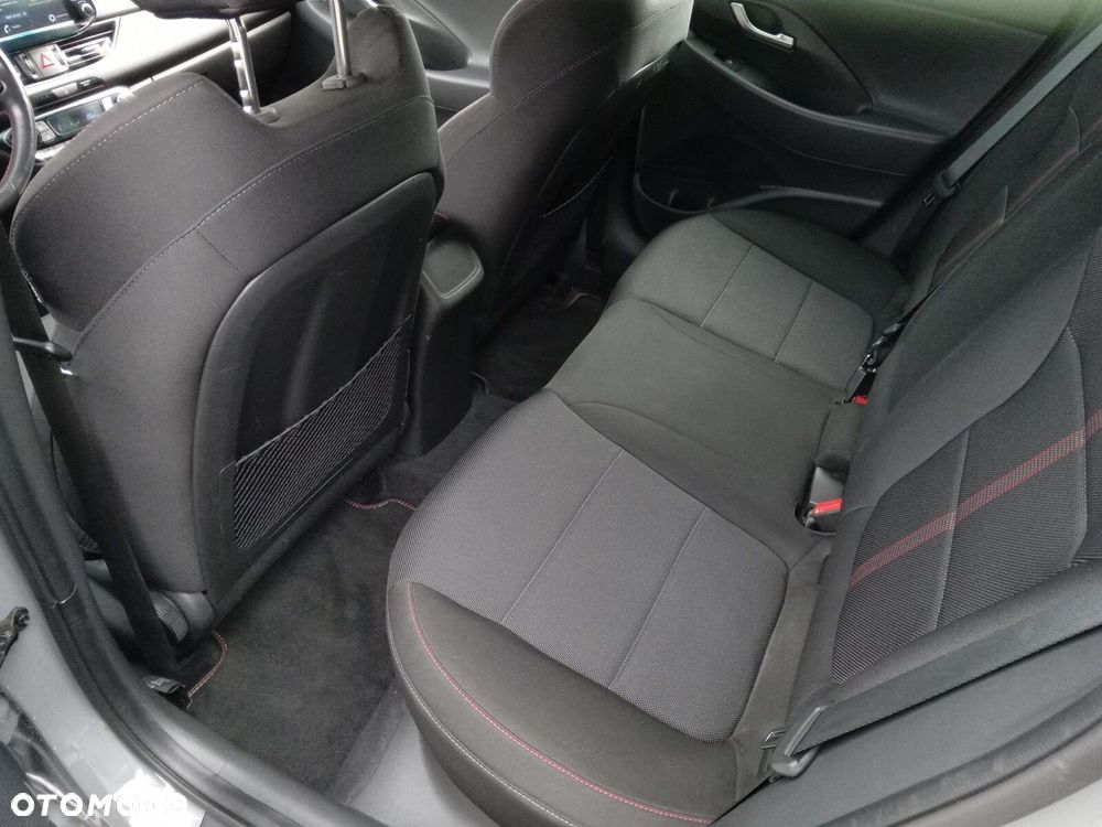 Hyundai i30 - 25