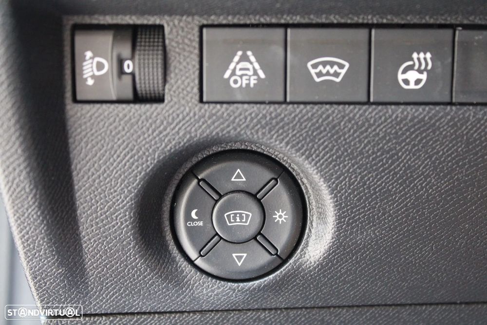 Citroën C4 1.2 PureTech Shine EAT8 - 12