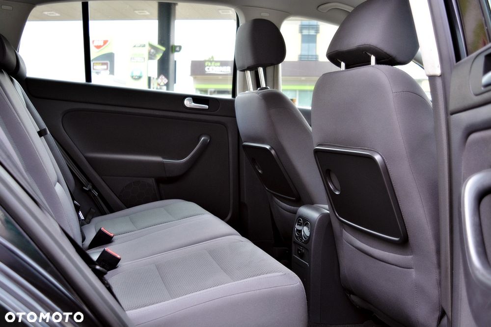 Volkswagen Golf Plus 1.6 FSI Tour - 11