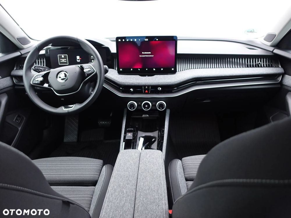 Skoda Superb 2.0 TDI DSG Selection - 4