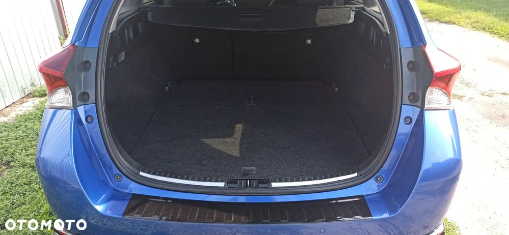 Toyota Auris 1.6 Selection - 29