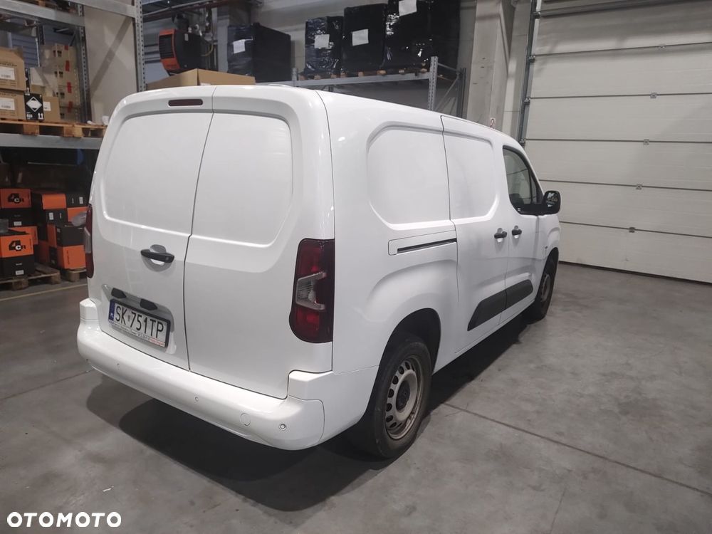 Opel COMBO - 3
