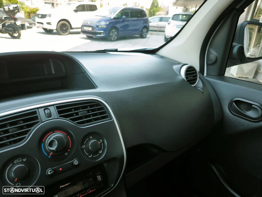 Renault Kangoo 1.5 Blue Dci 95cv 6vel IVA DEDUTIVEL - 13