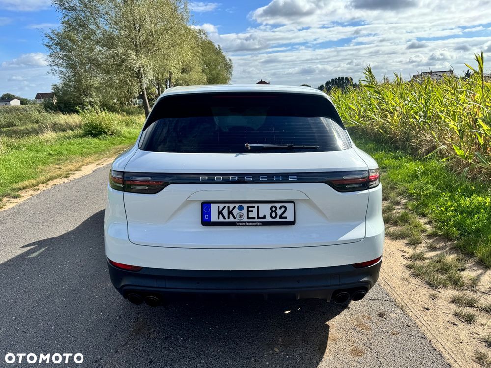 Porsche Cayenne Platinum Edition - 7