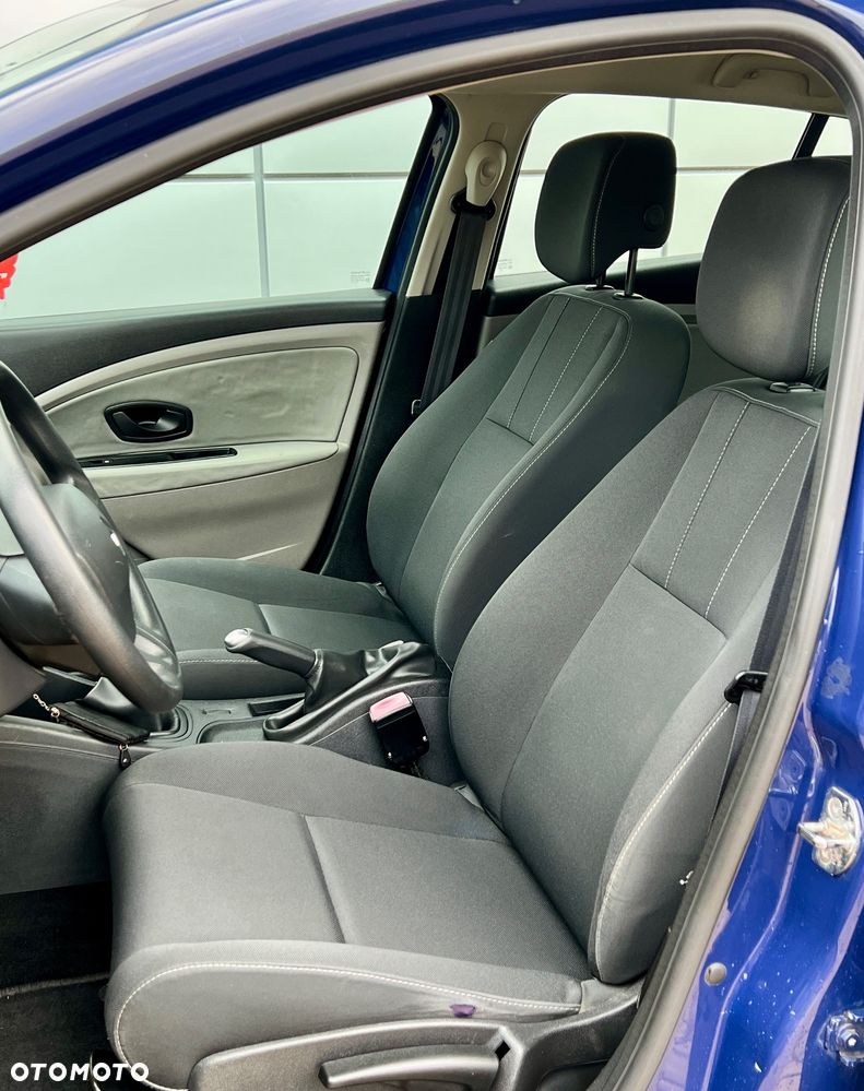 Renault Megane 1.6 16V Color Edition - 20