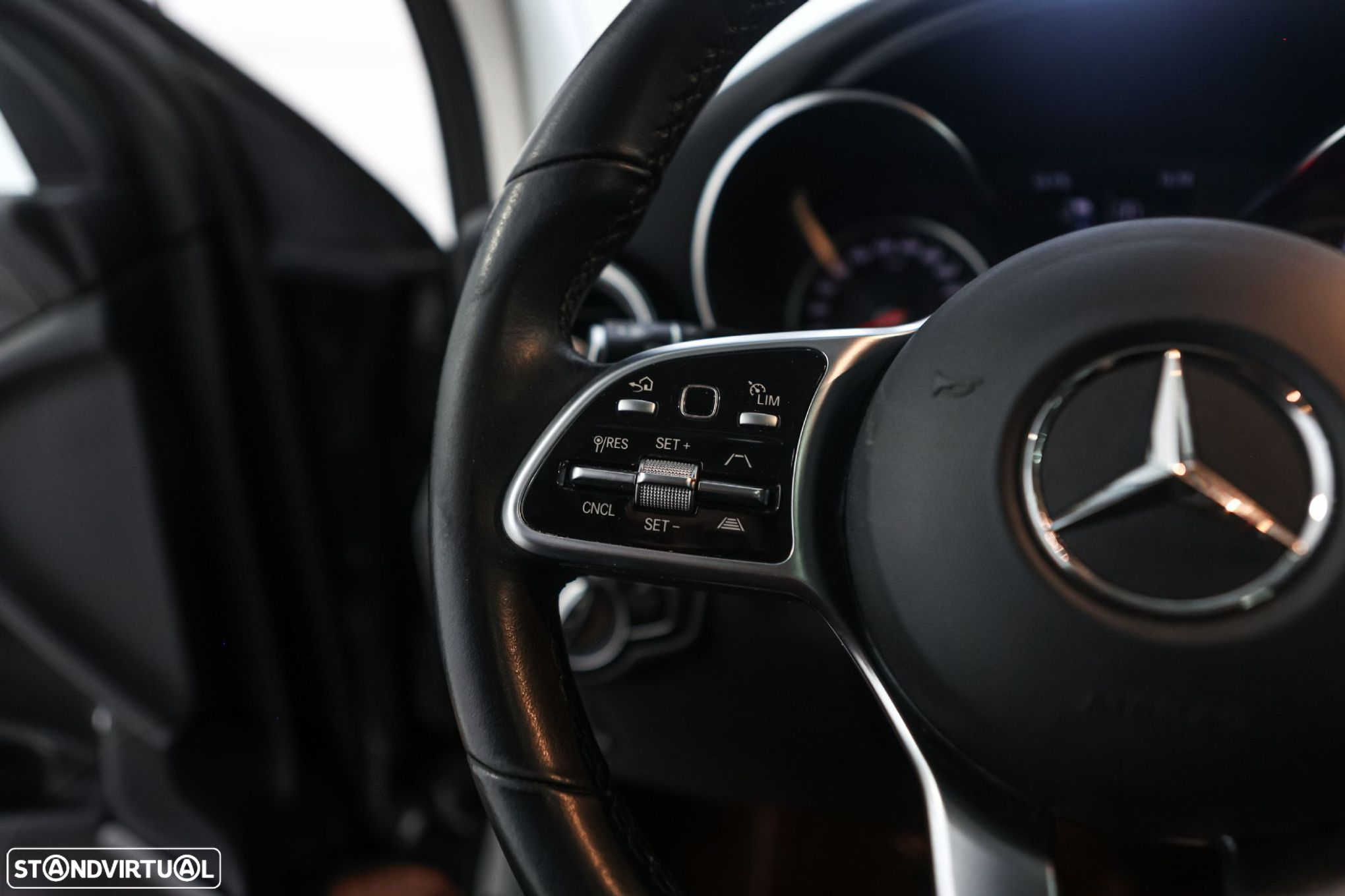 Mercedes-Benz GLC 300 de 4Matic - 20