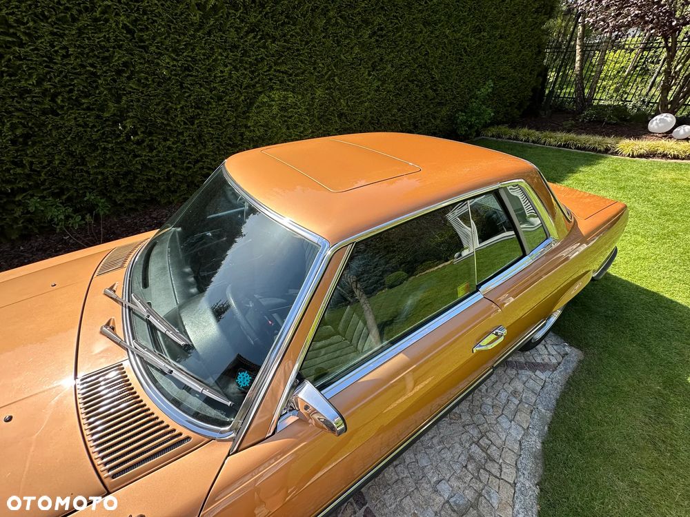 Mercedes-Benz SLC - 11