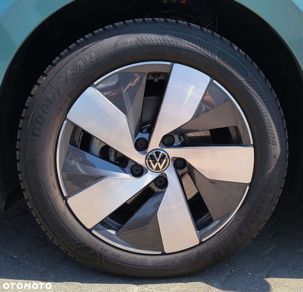 Volkswagen Passat - 27