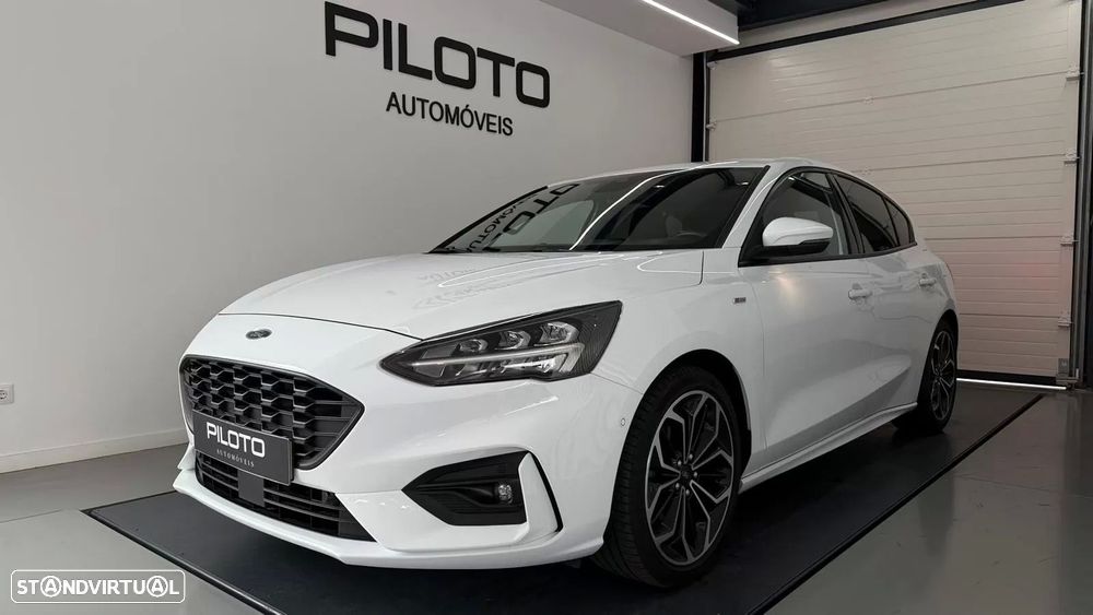 Ford Focus 1.0 EcoBoost S&S ST-LINE STYLE - 5