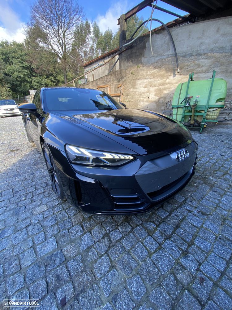 Audi e-tron GT quattro - 1