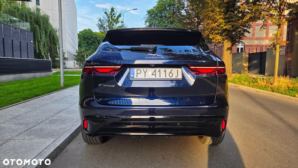 Jaguar F-Pace P250 AWD - 13