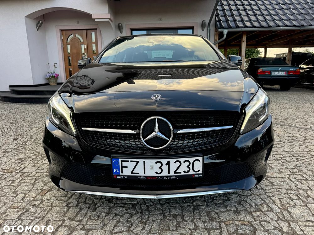 Mercedes-Benz Klasa A 180 (BlueEFFICIENCY) 7G-DCT Urban - 2
