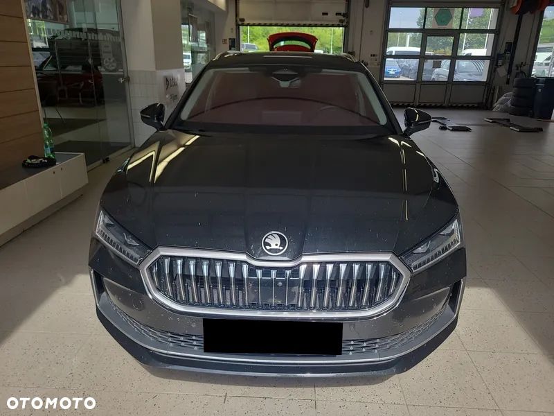 Skoda Superb 2.0 TDI SCR 4x4 L&K DSG - 4