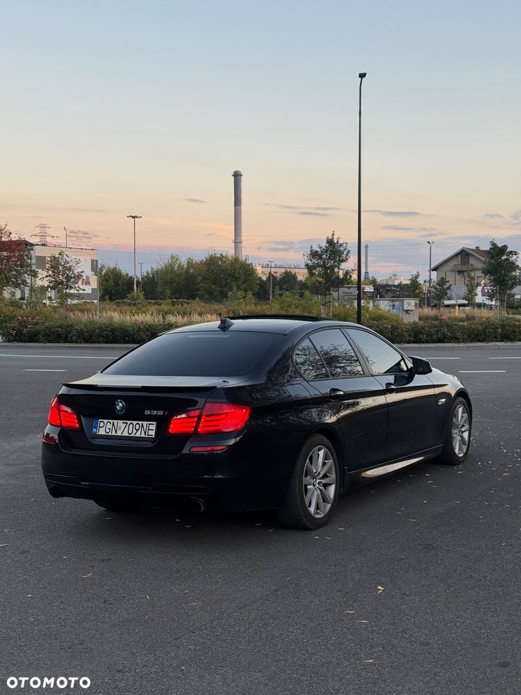BMW Seria 5 2013 photo 4