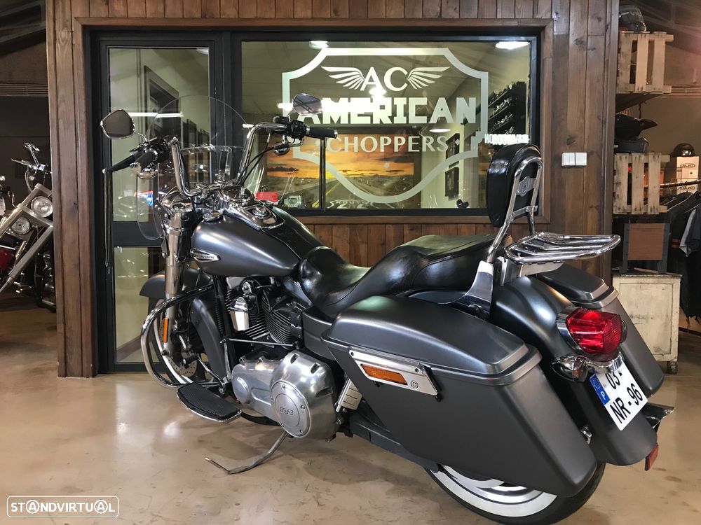 Harley-Davidson Dyna Switchback FLD 103 - 9