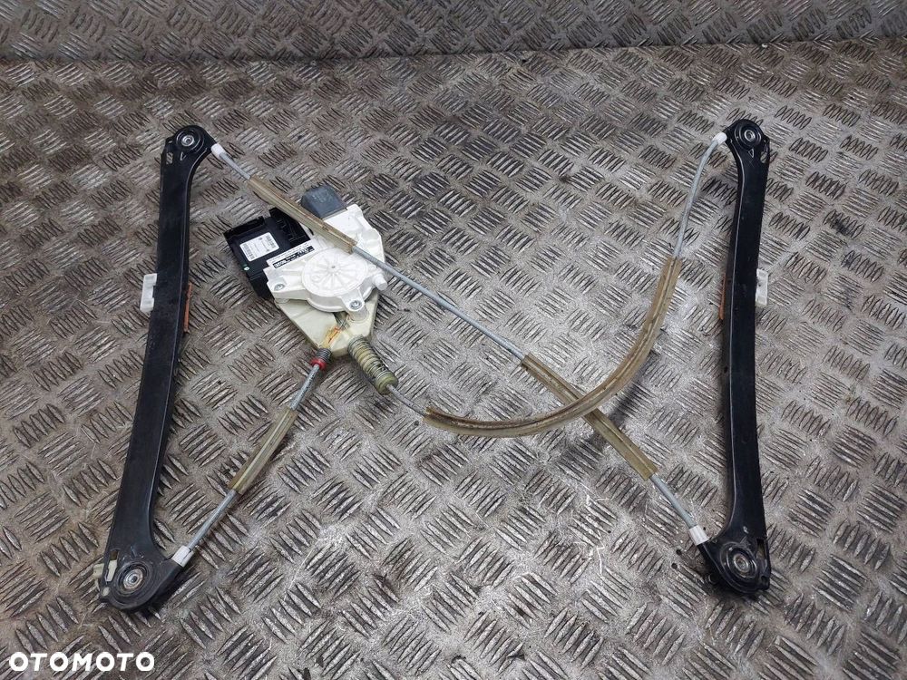 MECHANIZM PODNOŚNIK SZYBY PRAWY PRZÓD AUDI A3 8P 3D 8P0959802E - 1