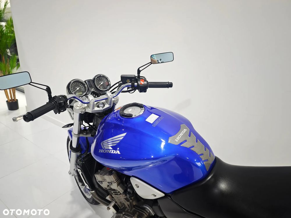 Honda Hornet - 16