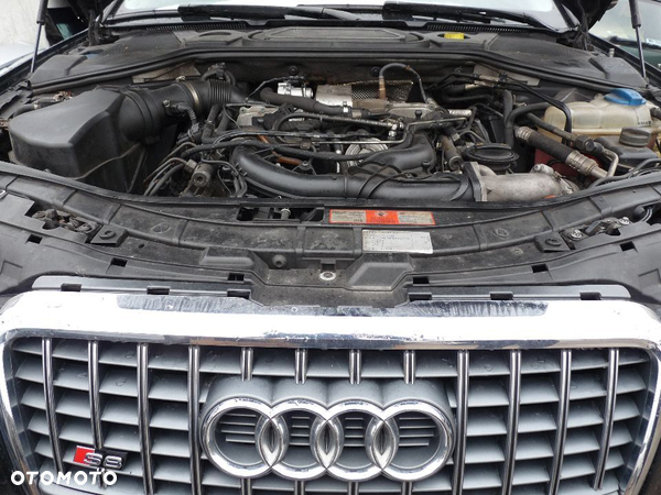 Silnik na częsci 3.0 TDI ASB  AUDI A8 D3 AUDI A6 C6