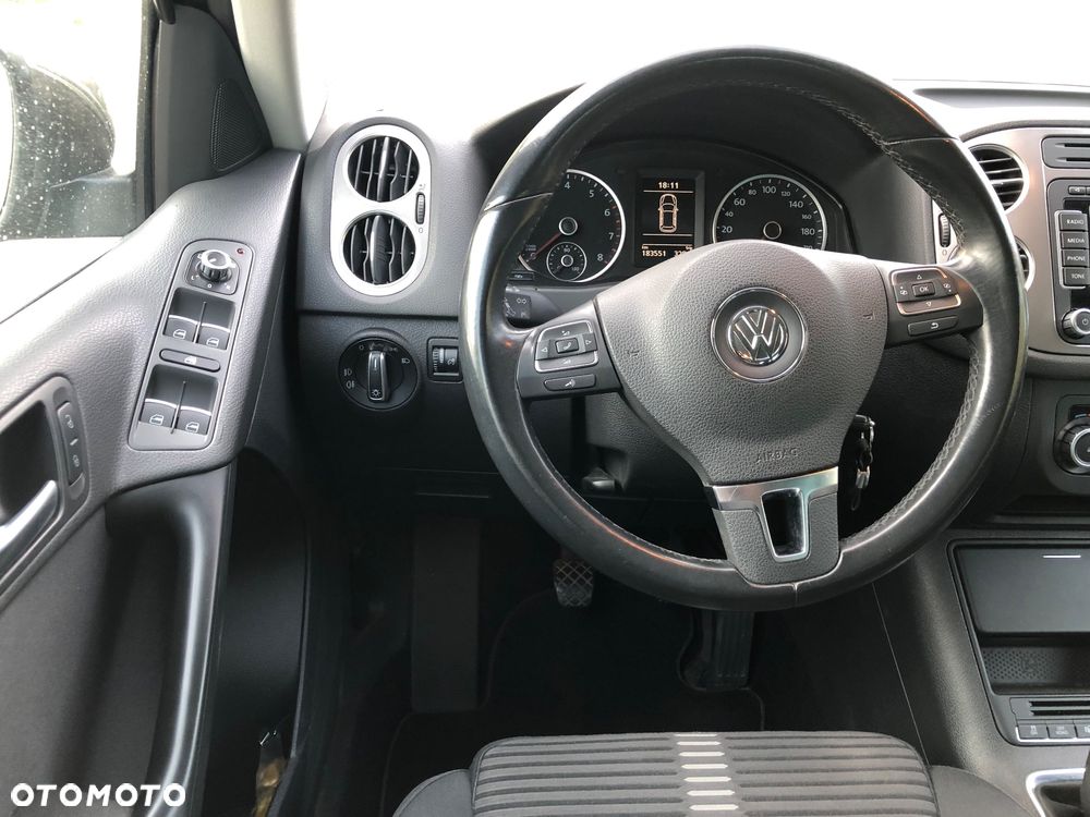 Volkswagen Tiguan 1.4 TSI BlueMotion Technology Sport & Style - 9