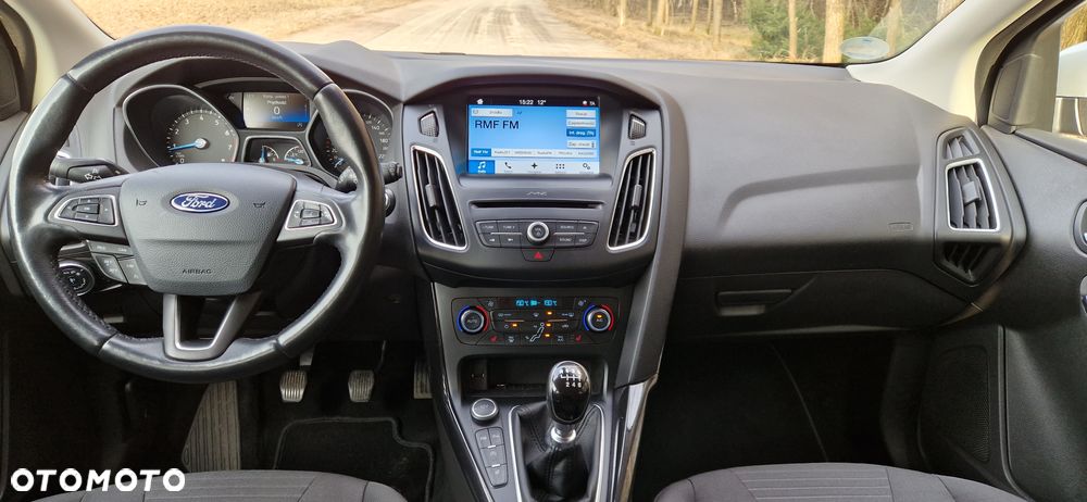 Ford Focus - 13