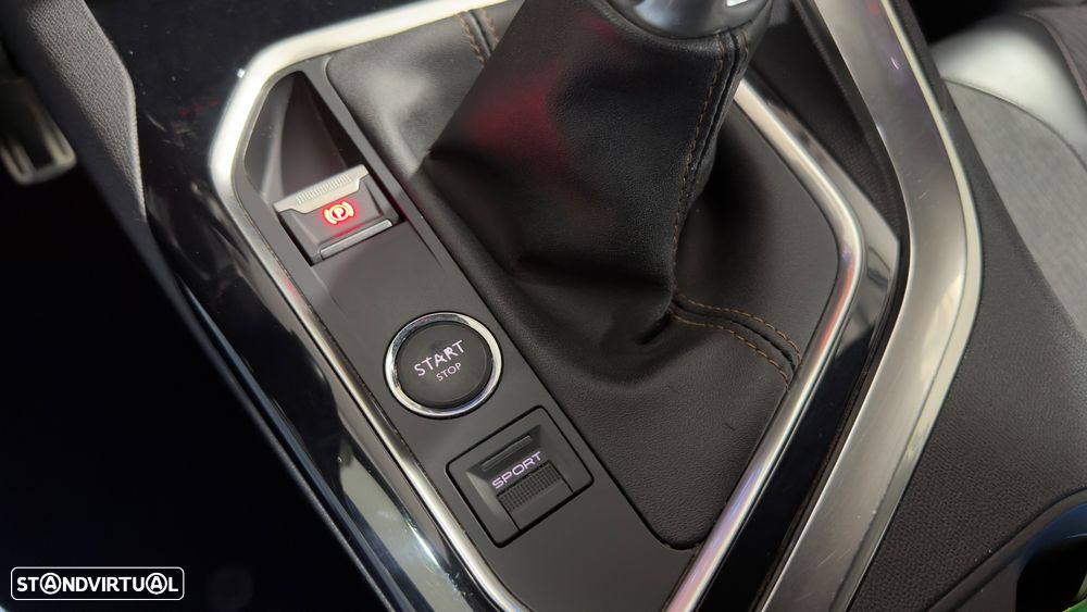 Peugeot 5008 1.2 PureTech GT Line - 32