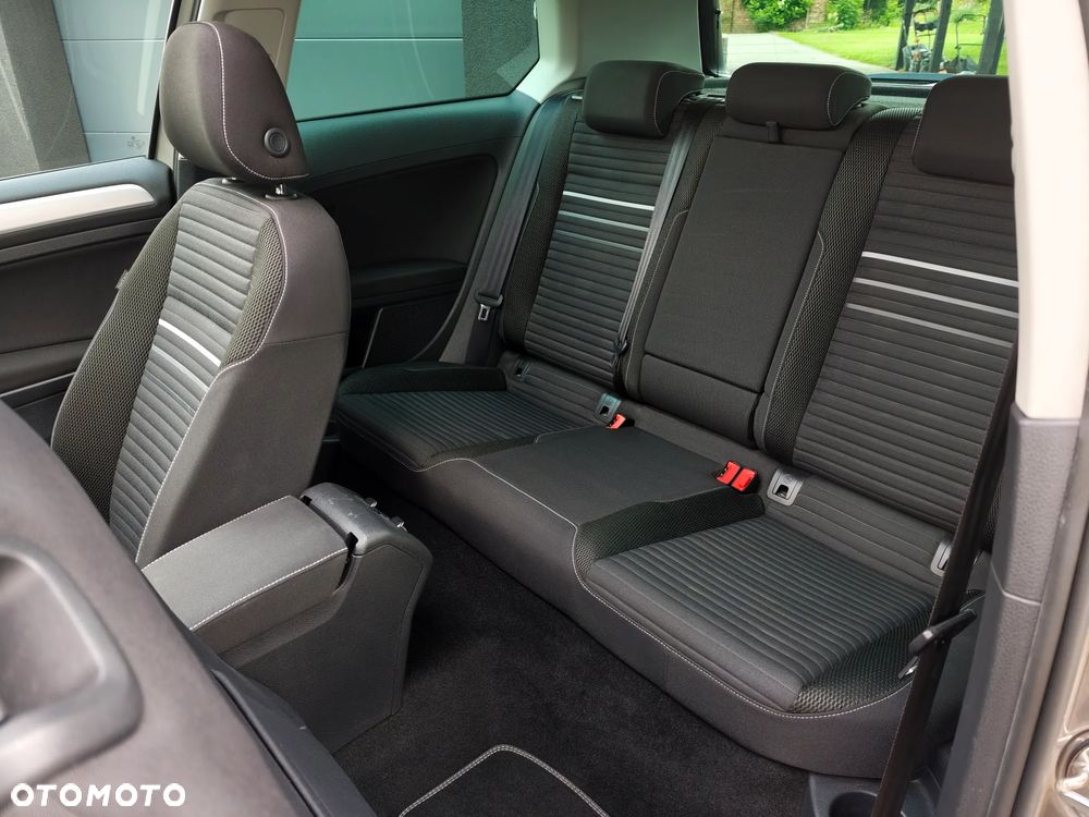 Volkswagen Golf 1.4 TSI BlueMotion Technology DSG Cup - 15