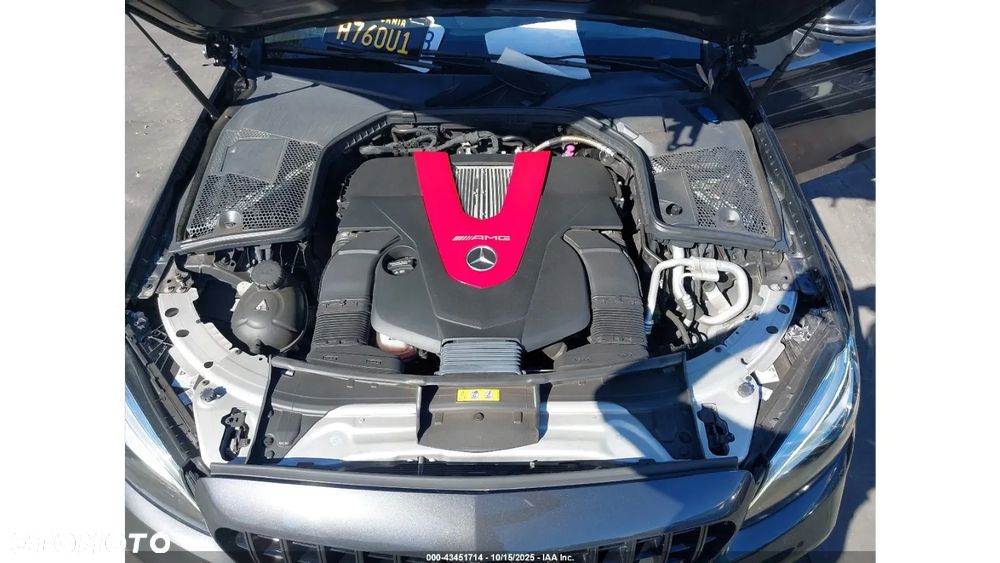 Mercedes-Benz Klasa C AMG 43 4Matic 9G-TRONIC - 17