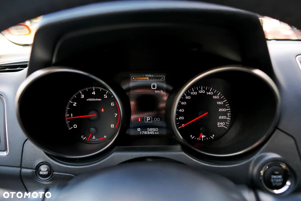 Subaru Outback 2.5i Active (EyeSight) Lineartronic - 29