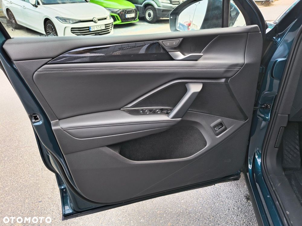 Volkswagen Tiguan - 14