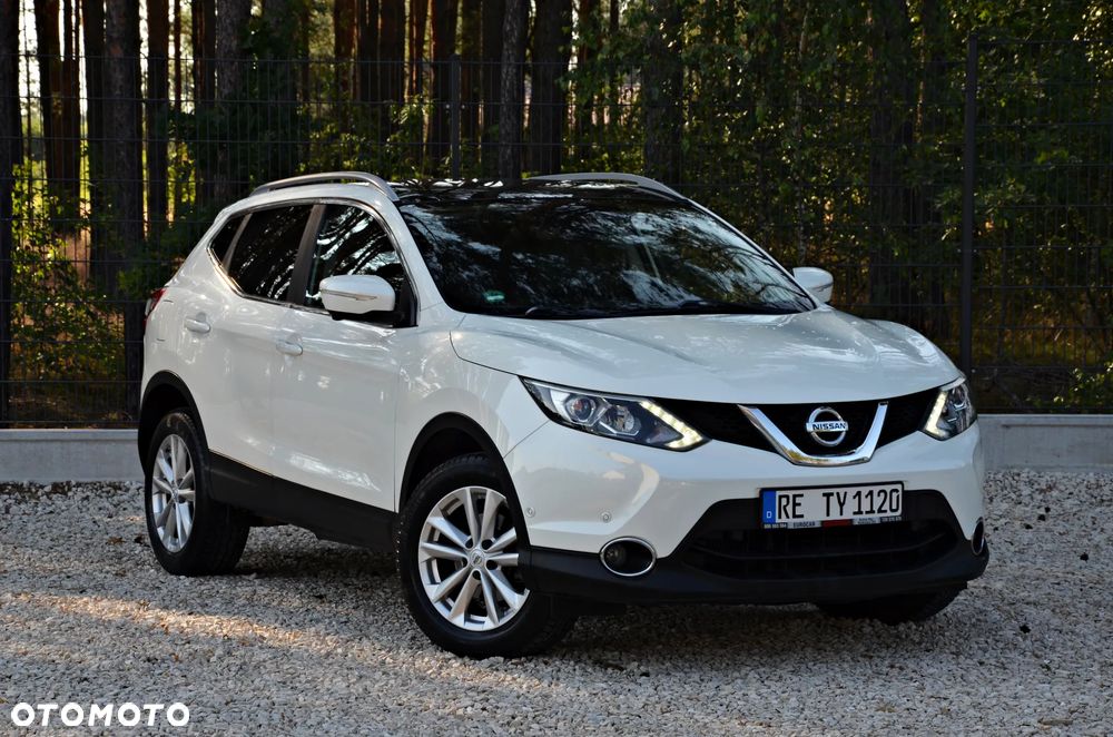 Nissan Qashqai 1.6 DCi 4x4 Tekna - 2