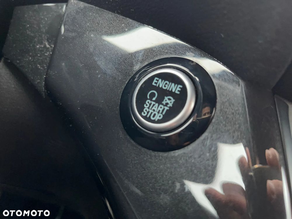 Ford Kuga 1.5 EcoBoost FWD ST-Line ASS GPF - 20