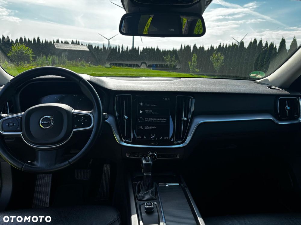 Volvo V60 D3 Momentum Pro - 10