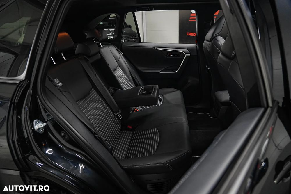 Toyota RAV4 2.5 4x4 Hybrid Black Edition - 10