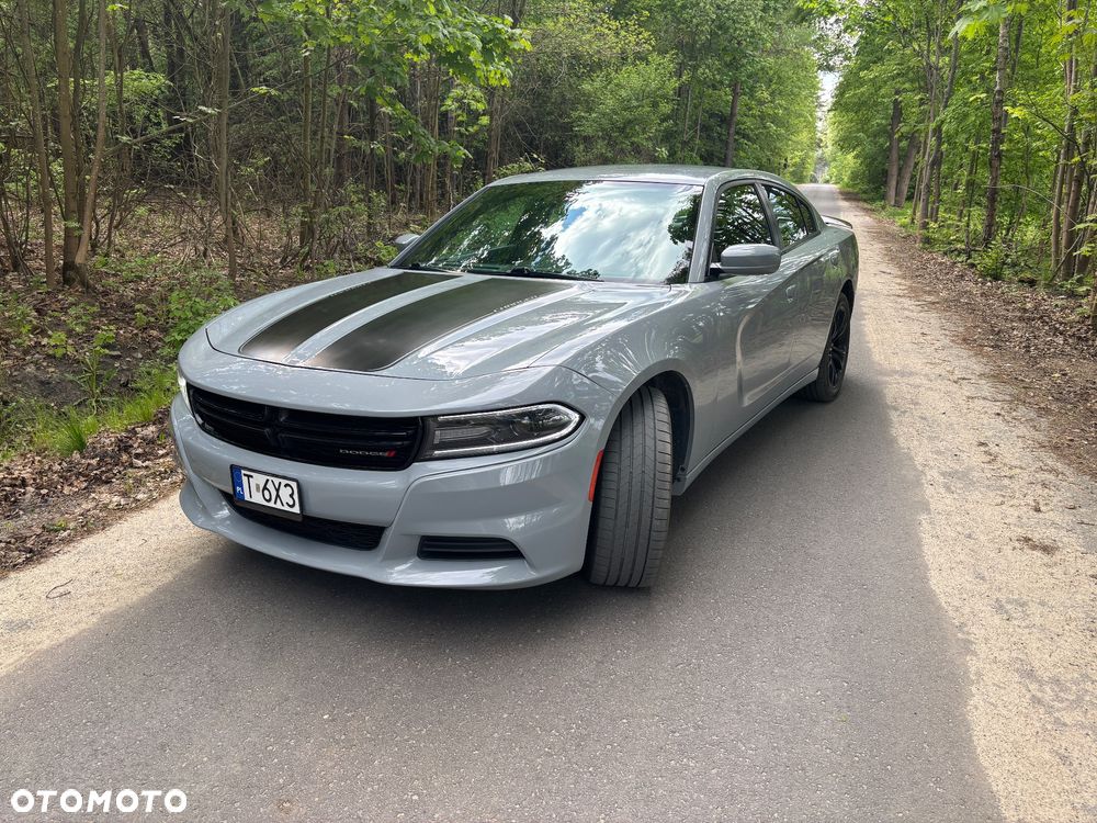 Dodge Charger - 3