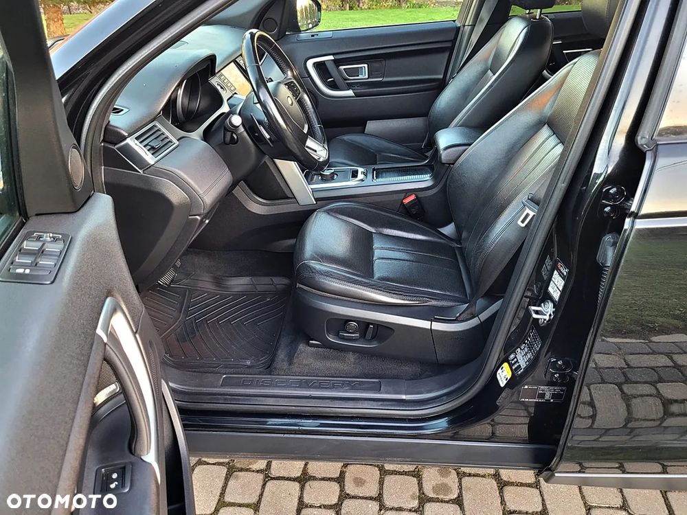 Land Rover Discovery Sport D150 HSE - 29