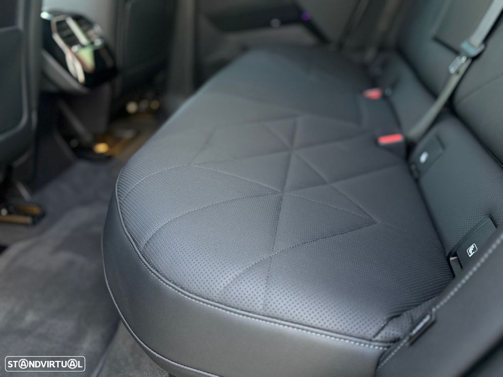 BMW iX xDrive 40 Pack Desportivo - 26