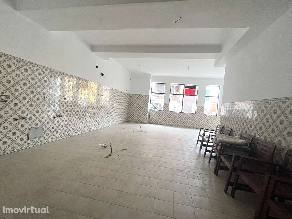 Excelente oportunidade para investimento loja na zona da Conchada - Grande imagem: 3/5