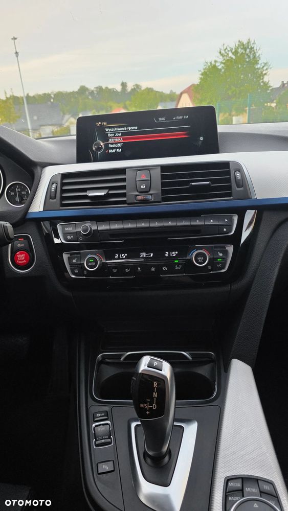 BMW Seria 3 320d Edition M Sport Shadow - 22